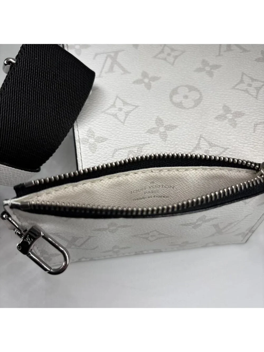 Louis Vuitton Taigarama Monogram Wallet Shoulder Bag